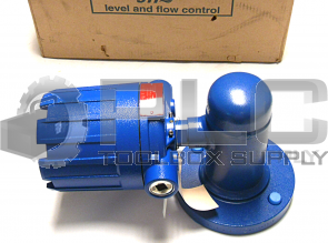 NEW IN BOX MAGNETROL T62-1G3A-CNP SIDE LIQUID MOUNTING LEVEL SWITCHES 