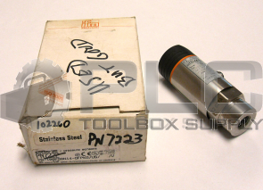 NEW IN BOX IFM EFECTOR PN7223 PRESSURE SWITCH SENSOR