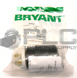NEW BRYANT NEMA L15-20 4-WIRE MALE TWIST LOCK 71520NP