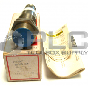 NEW CUTLER-HAMMER E57MAL30A2B1 INDUCTIVE PROXIMITY SWITCH SERIES C1