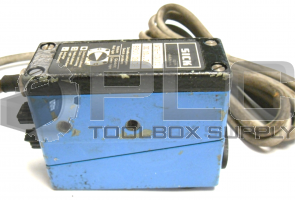 SICK NT6-03012 SENSOR CONTRAST PARALLEL LIGHT 