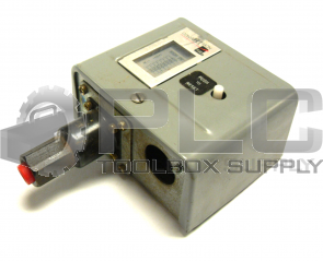 NEW JOHNSON CONTROLS P70KA-7 HIGH PRESSURE CONTROL