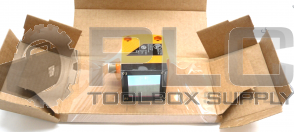 NEW IFM O1D100 SEALED PHOTOELECTRIC DISTANCE SENSOR