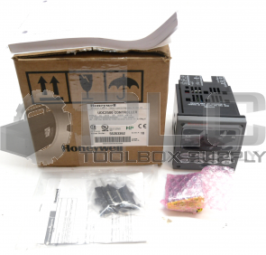 NEW HONEYWELL DC2500-CE-3A00-100-00000-E0-0 UNIVERSAL DIGITAL CONTROLLER UDC2500