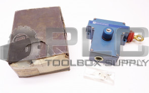 NEW TELEMECANIQUE XY2 CE1A490TK EMERGENCY STOP TRIP WIRE SWITCH XY2-CE