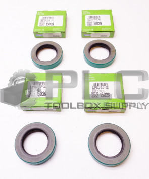 LOT OF 4 NEW SKF 15039 OIL SEAL