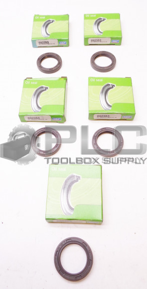 LOT OF 5 NEW SKF 692353 OIL SEAL
