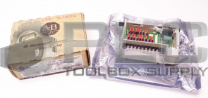 NEW ALLEN BRADLEY 1769-IA16 SER A 16 PT 120VAC INPUT