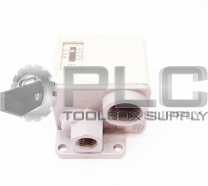 NEW SMC IS3000-02 PRESSURE SWITCH 