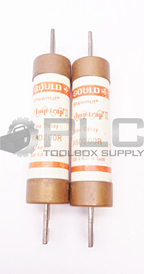 LOT OF 2 GOULD SHAWMUT A6D200R AMP-TRAP II TIME DELAY FUSES 200AMPS 600VAC