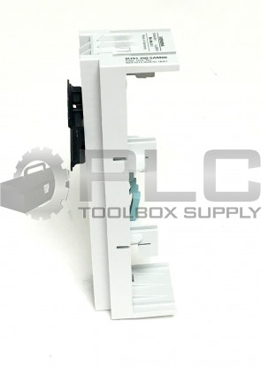 NEW SIEMENS 8US1250-5AM00 BUSBAR ADAPTER SYSTEM  8US12505AM00