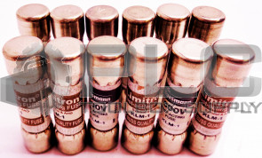 LOT OF 12 NEW BUSSMANN, KLM- 1, FUSE, 1A 600VAC/DC, 10X38MM FAST ACTING KLM1
