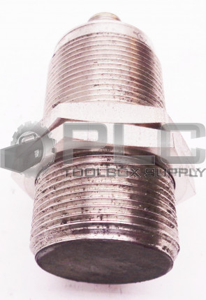 NEW IFM IIT204 INDUCTIVE SENSOR