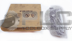 NEW ALLEN BRADLEY 1494F-P1 MOLDED DISCONNECT HANDLE (SMALL)