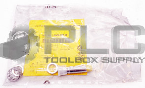 NEW TURCK NI8U-M12-AN6X-H1141 PROXIMITY SENSOR 1644150 10-30 VDC