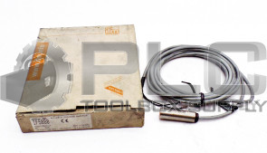 NEW EFECTOR IFM IF5888 IFB2004BBROG /UP INDUCTIVE SENSOR IFB2004BBROG 