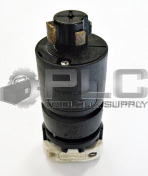HUBBELL 21415B LOCKING PLUG 20A 250VDC 30A 600VAC / HBL21415B