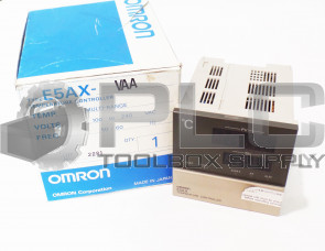 NEW OMRON E5AX-VAA TEMPERATURE CONTROLLER 