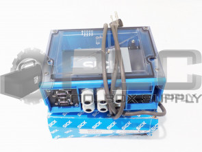 NEW SICK CDM420-0102 POWER SUPPLY, CONNECTION MODULE *READ*