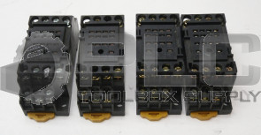 LOT OF 4 NEW OMRON PYF14A-E RELAY SOCKET