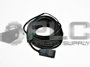 NEW SUNX GXL-15FU SENSOR 
