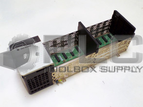 ALLEN BRADLEY 1756-PA75 /A POWER SUPPLY W/ 1756-A10 /B 10 SLOT RACK