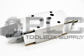 NEW SUN HYDRAULICS BBY HYDRAULIC MANIFOLD VALVE w/ CBEALAV CHECK VALVE