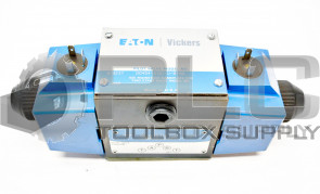 NEW VICKERS DG4S4-012C-U-B-60 PILOT VALVE 
