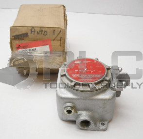 NEW COOPER CROUSE-HINDS GUSC2013-AH EXPLOSION PROOF SNAP-SWITCH ENCLOSURE