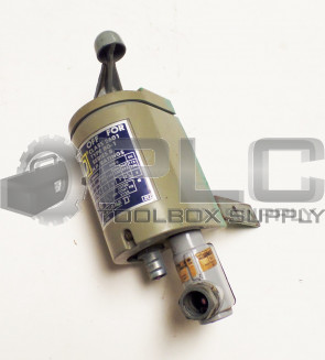 SQUARE D BG-1 ON/OFF SWITCH SER. B CLASS 2601