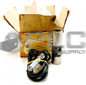 NEW FOXBORO 910-EE3 CONDUCTIVITY CELL WITH 61179 FLOW CHAMBER