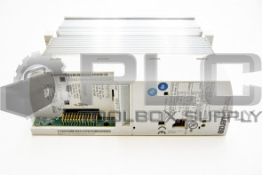 LENZE D-31855 INVERTER 8200 VECTOR DRIVE E82EV751_4B200 E82EV751-4B200