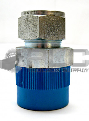NEW SWAGELOK STEEL 3/4" TUBE X 1" NPT COUPLER FITTING