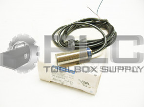 NEW TELEMECANIQUE XS1 M18DA210 PROXIMITY SWITCH XS1-M18DA210