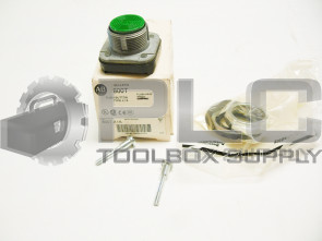 NEW ALLEN BRADLEY 800T-A1A  /  T GREEN PUSH BUTTON ONLY 