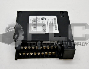 GE FANUC IC693MDL930E OUTPUT RELAY 4A 8PT ISOLATED