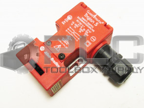 ALLEN BRADLEY 440K-T11089 GUARDMASTER TROJAN 5 SAFETY SWITCH 2NC & 1NO AUX