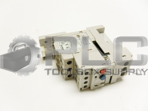 ALLEN BRADLEY 193-EECB /C RELAY WITH 193-EPB /A ADAPTER 