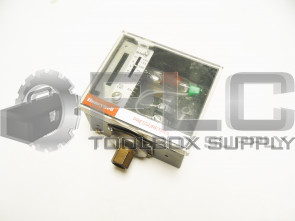 HONEYWELL L404W 1037 PRESSURETROL LIMIT CONTROLLER L404W1037
