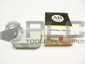NEW ALLEN BRADLEY 42MRU-5000  /B  PHOTOHEAD PHOTOSWITCH 