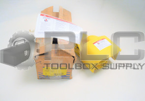 NEW SQUARE D 9002AW14 FOOT SWITCH WITH PEDAL GUARD 600VAC 250VDC