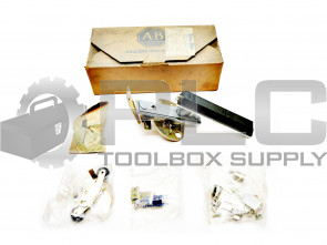 NEW IN BOX ALLEN BRADLEY 1494V-L3 Ser. A DOOR HARDWARE KIT, RIGHT HAND