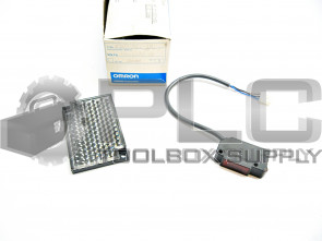 NEW OMRON E3V3-R61-10 PHOTOELECTRIC PHOTO SWITCH SENSOR 