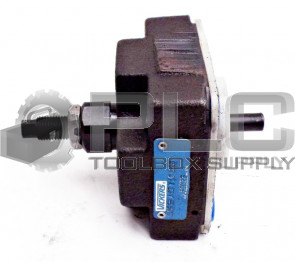 NEW VICKERS CVCS 25 A S2 W 10 C12S HYDRAULIC VALVE CVCS25AS2W10C12S