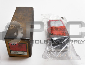NEW IN BOX RED LION PRA11011 ANALOG CONVERTER 