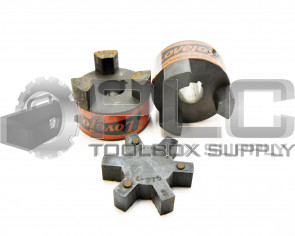 NEW LOT OF 2 LOVEJOY L-075 .625 5/8 JAW COUPLING W/ ONE SPIDER INSERT L-075