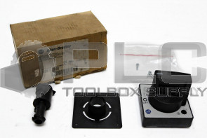 NEW ALLEN BRADLEY 140M-C-DN66 SER. E DOOR COUPLING HANDLE